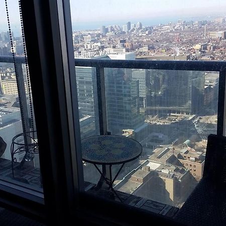 Stunning Condo With Fantastic View Of The City! Toronto Kültér fotó