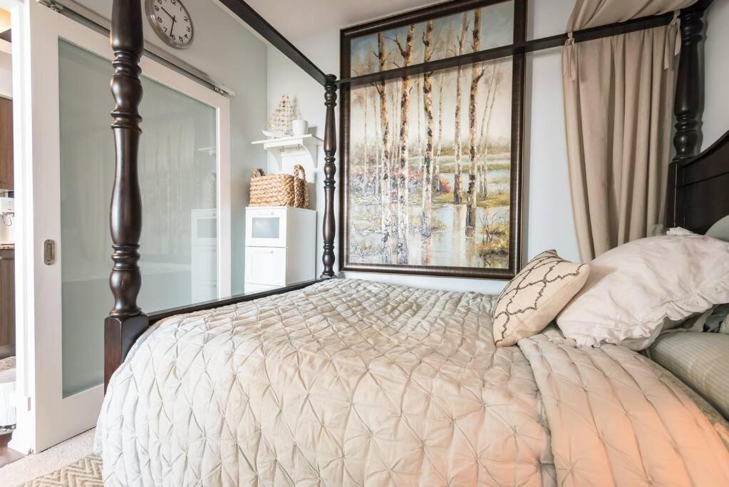 Stunning Condo With Fantastic View Of The City! Toronto Kültér fotó