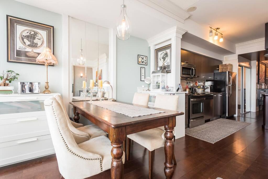 Stunning Condo With Fantastic View Of The City! Toronto Kültér fotó