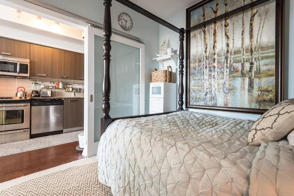 Stunning Condo With Fantastic View Of The City! Toronto Kültér fotó