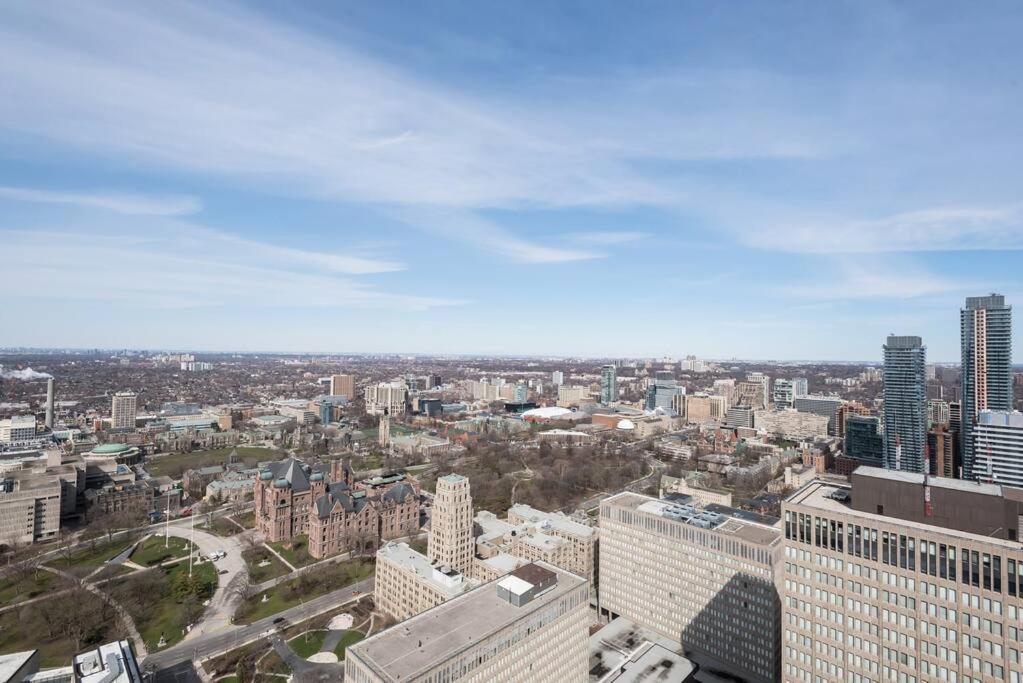 Stunning Condo With Fantastic View Of The City! Toronto Kültér fotó